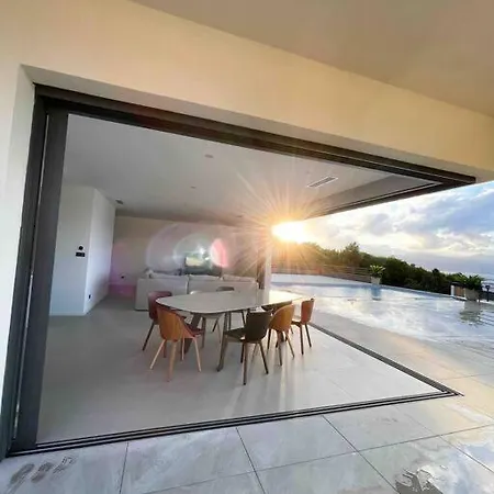 Villa Luxe Avec Piscine Et Belle Vue Pietrosella